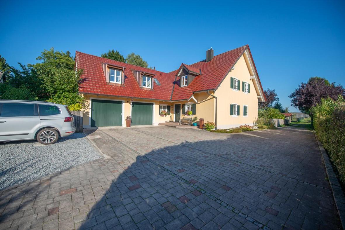 Einzigartige Naturoase Im Sueden Von Ingolstadt Brautlach Εξωτερικό φωτογραφία
